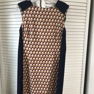 Geo pattern dress!  EUC